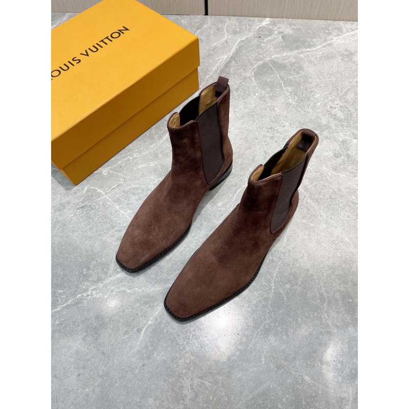 l**is V*t*n boots